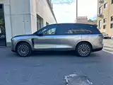 Фото 3 - NIO ES8