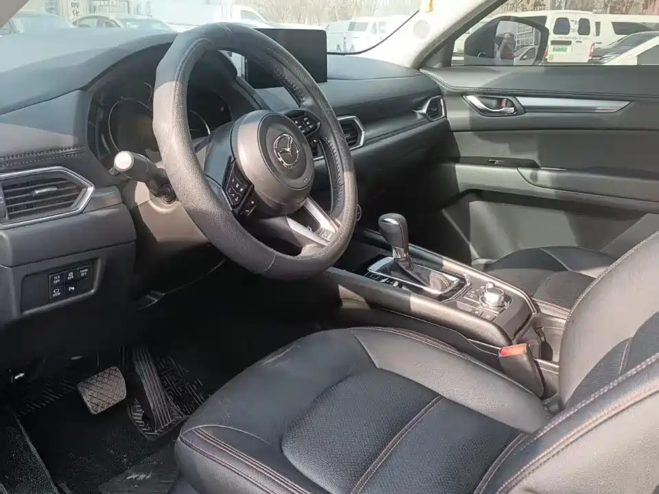 Фото 7 - Mazda CX-5