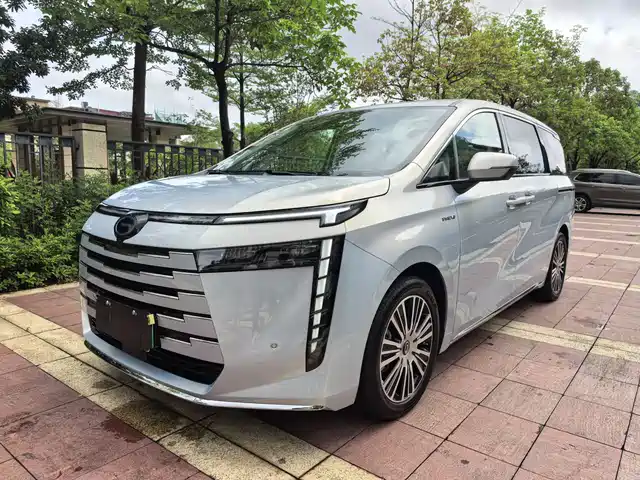  GAC Trumpchi Trumpchi E8 NEV 2024 Model 150km MAX+