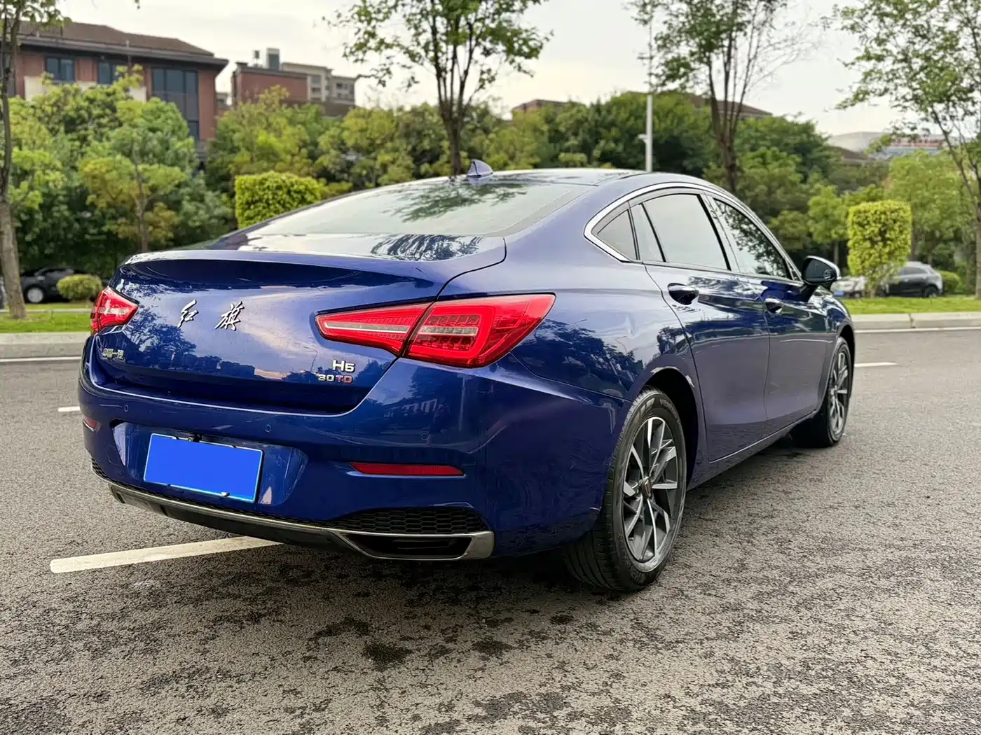 Hongqi H5 2020 1.5T DCT Qiyue Edition фото 7