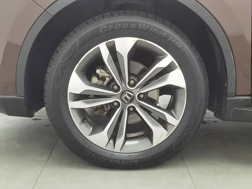Luxgen U6 SUV 2016 2017 1.8T Charm Upgrade