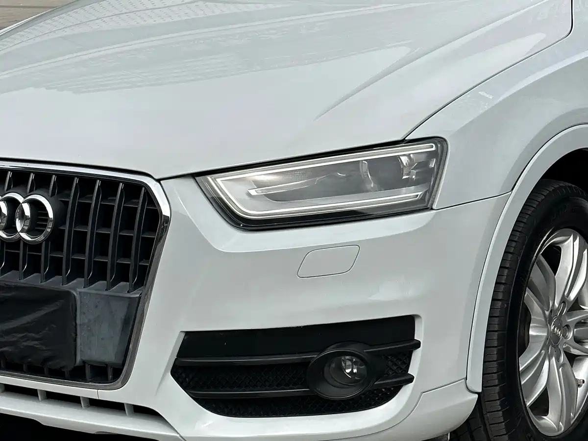 Audi Q3 2013 35 TFSI quattro Technology фото 4