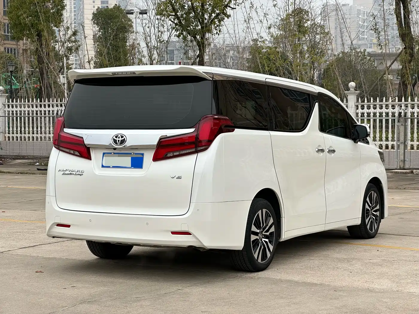 Toyota Alphard 2018 Facelift 3.5L Premium Edition фото 7
