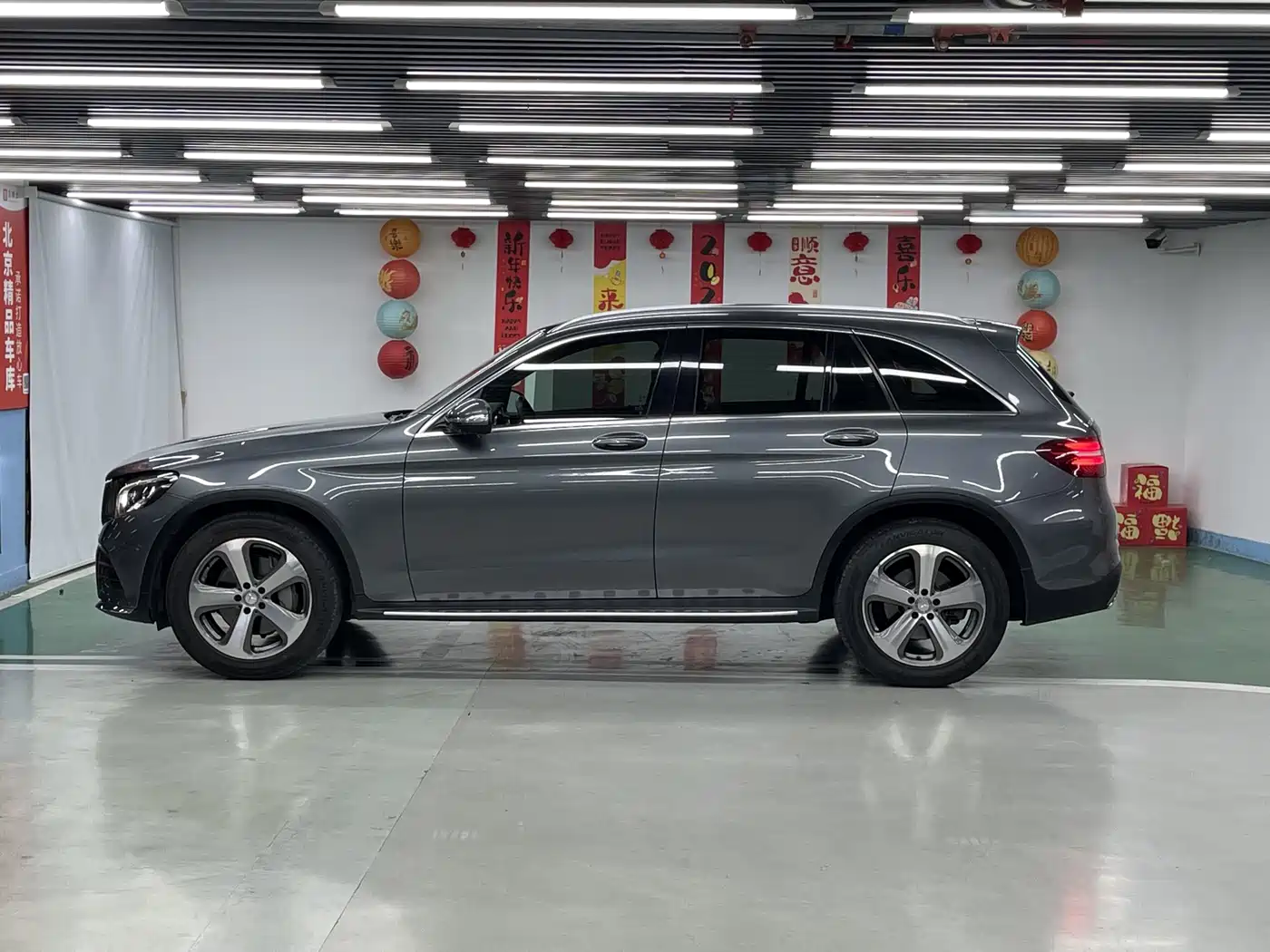 Mercedes-Benz GLC 2017 GLC 260 4MATIC Luxury фото 4