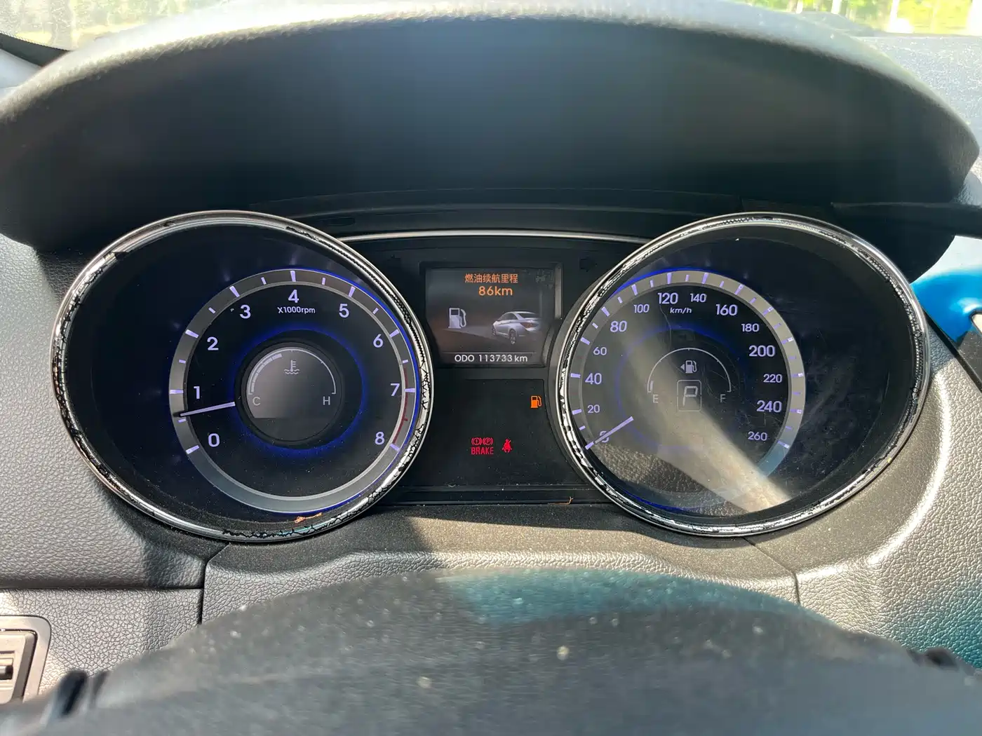Hyundai Sonata 2011 2.0L Automatic Luxury фото 21