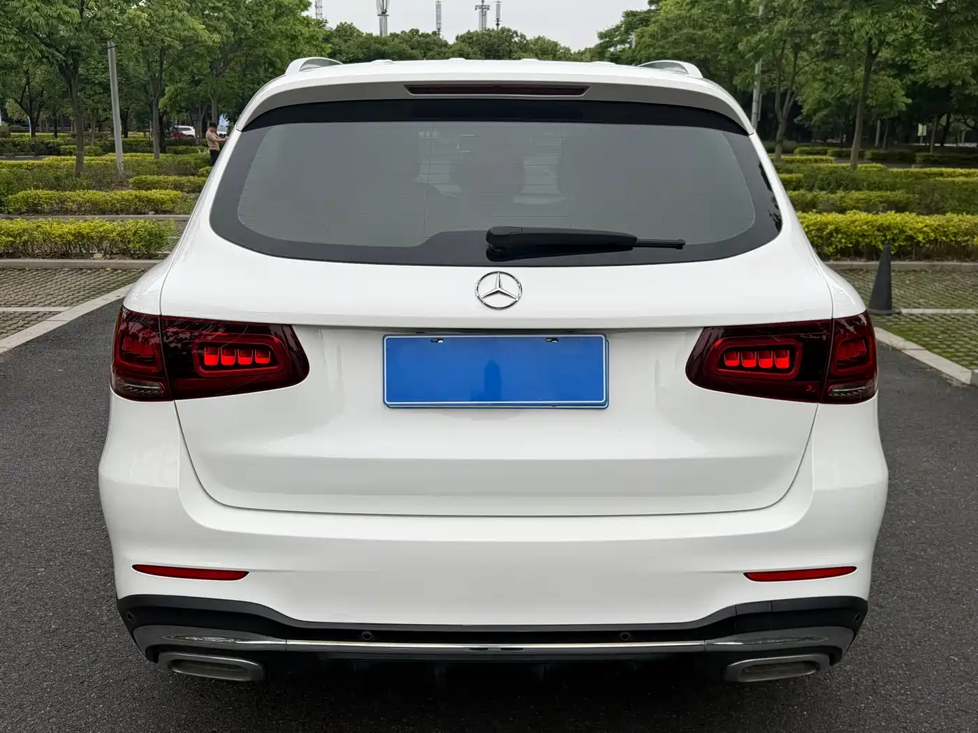 Mercedes-Benz GLC 2020 GLC 260 L 4MATIC Luxury фото 4