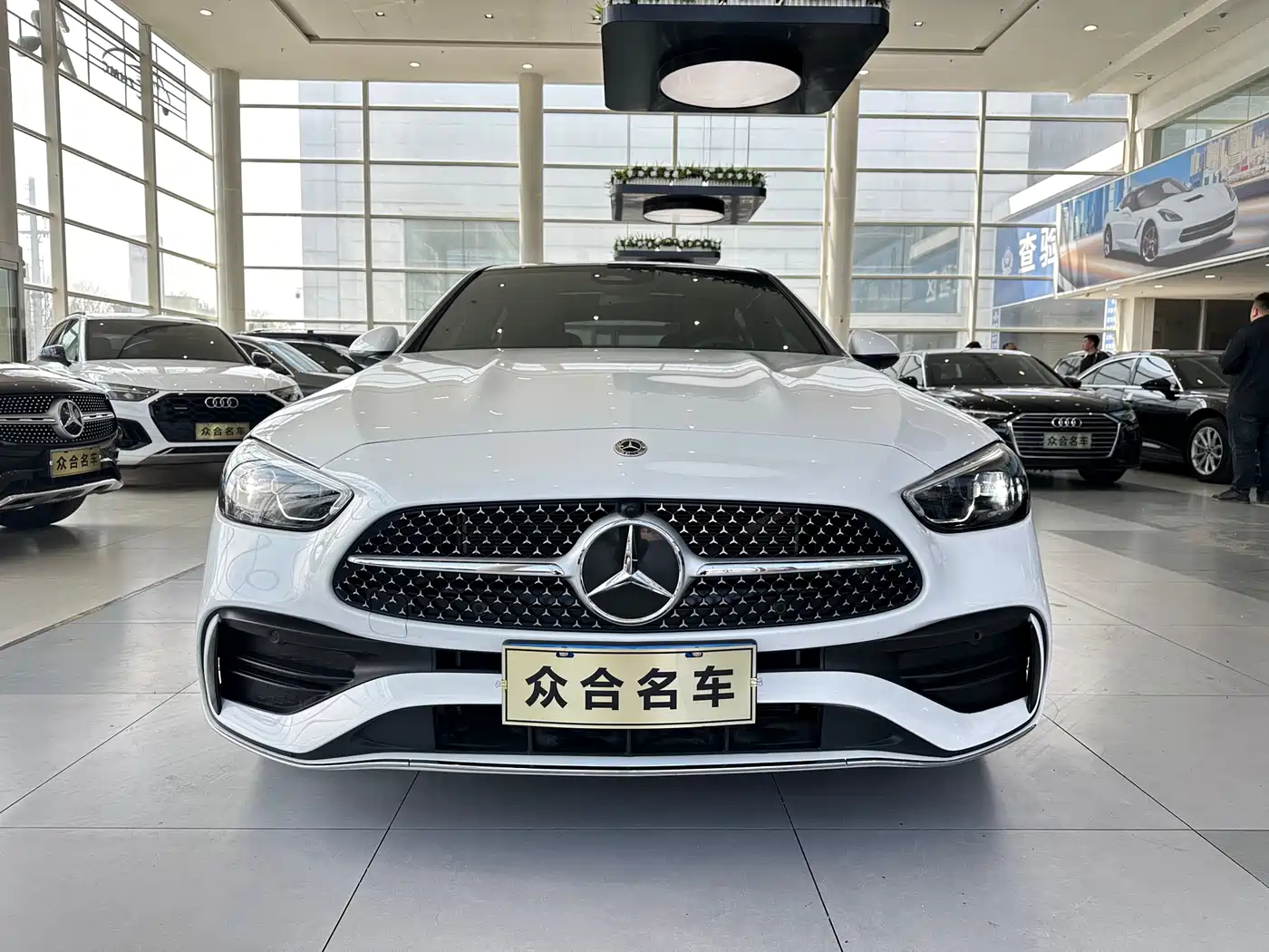 MERCEDES-BENZ CLASS C