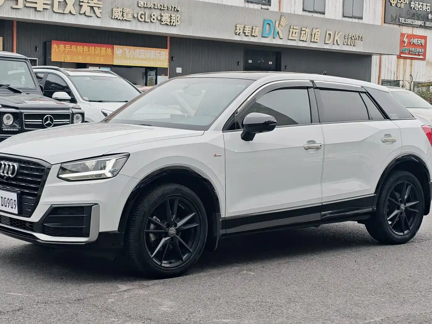 Audi Q2L 2020 35 TFSI Progressive Dynamic Model