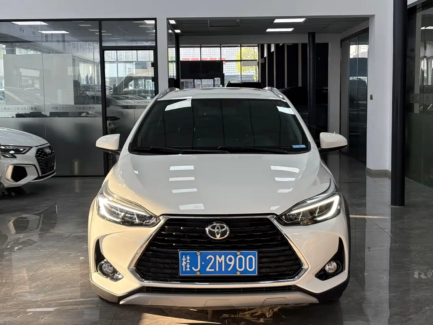 Toyota YARiS L Zhi Xuan 2022 Zhi Xuan X 1.5L CVT Luxury PLUS Edition фото 2