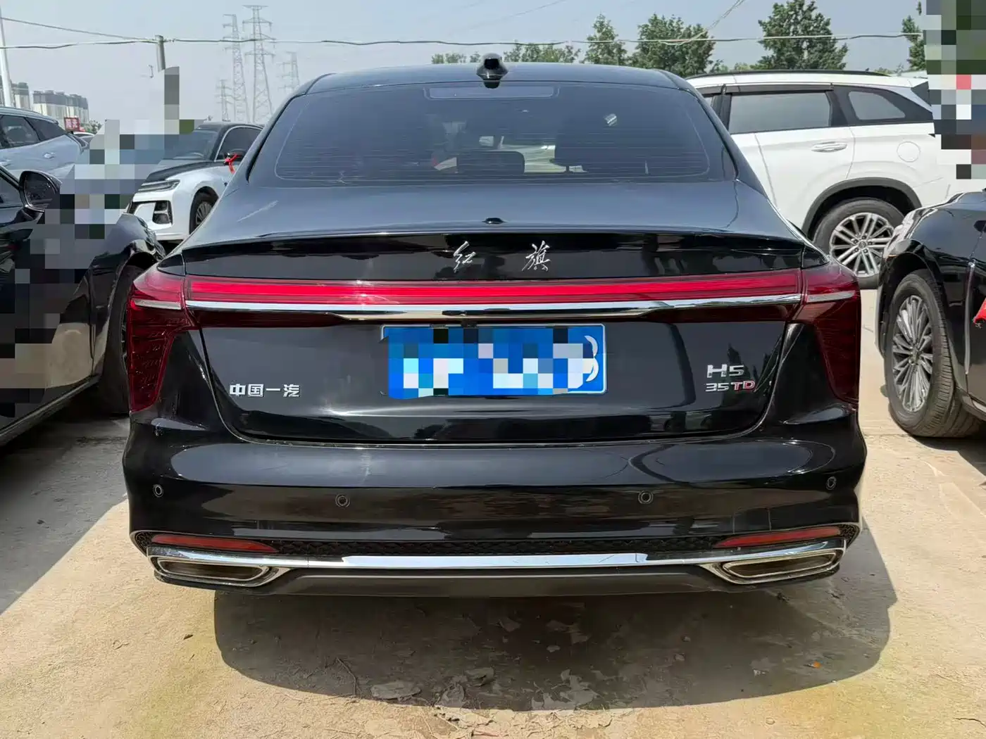Hongqi H5 2025 1.5T DCT Flag Rhythm 500,000 Units Memorial Edition фото 8