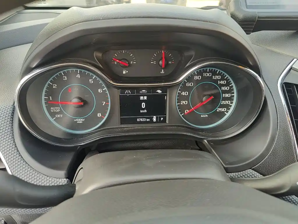Chevrolet Cruze 2019 2018 Redline 320 Automatic Pioneer Edition