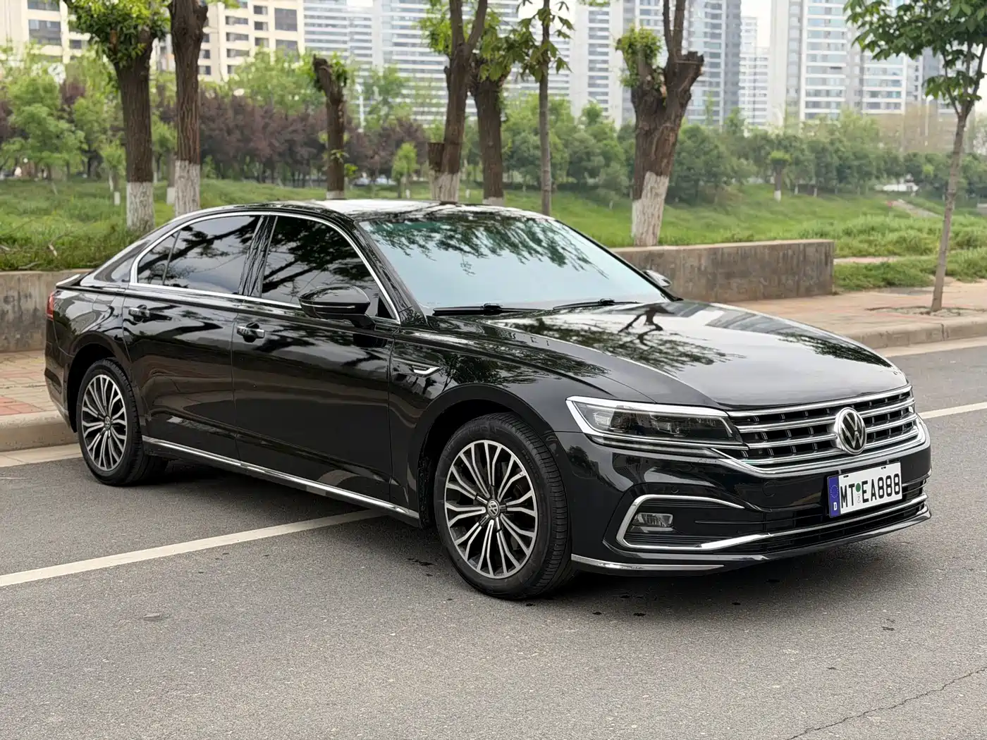 Volkswagen Phideon 2021 380TSI Luxury Edition фото 3