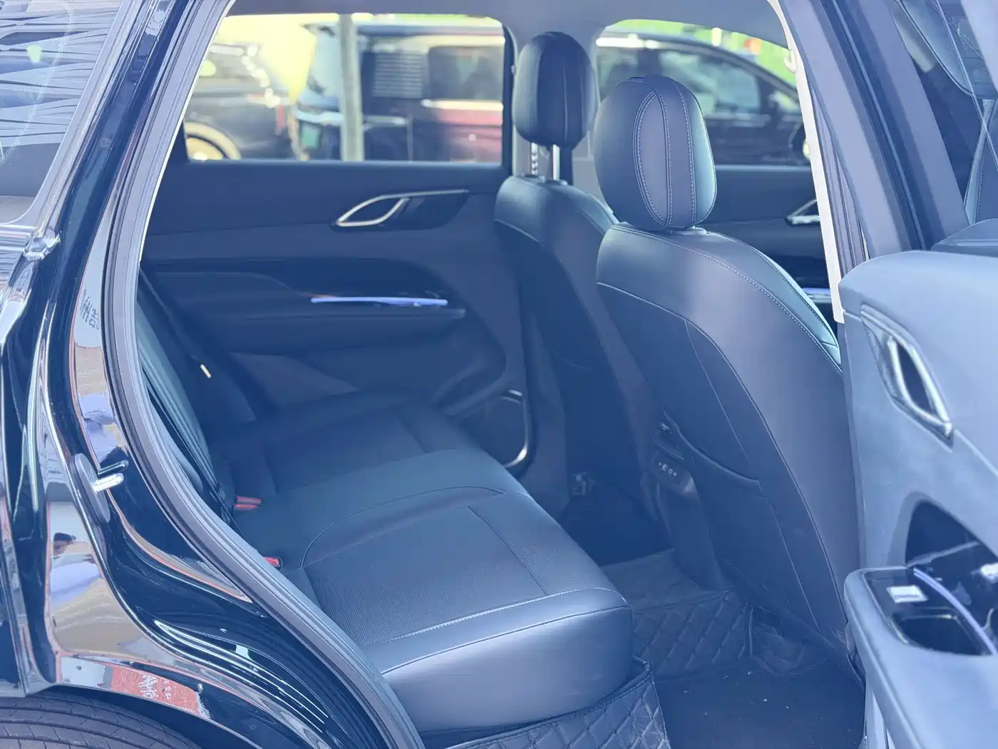 Hongqi HS3 PHEV 2026 2025 125km Jingwei PLUS 2 Million Commemorative Edition