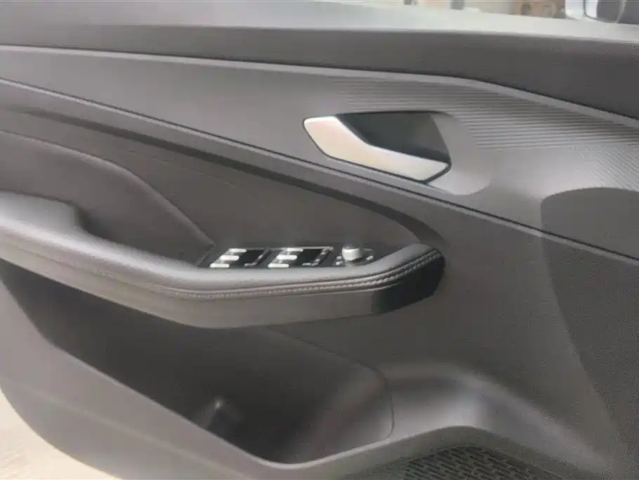 GEELY AUTOMOBILE BINRUI