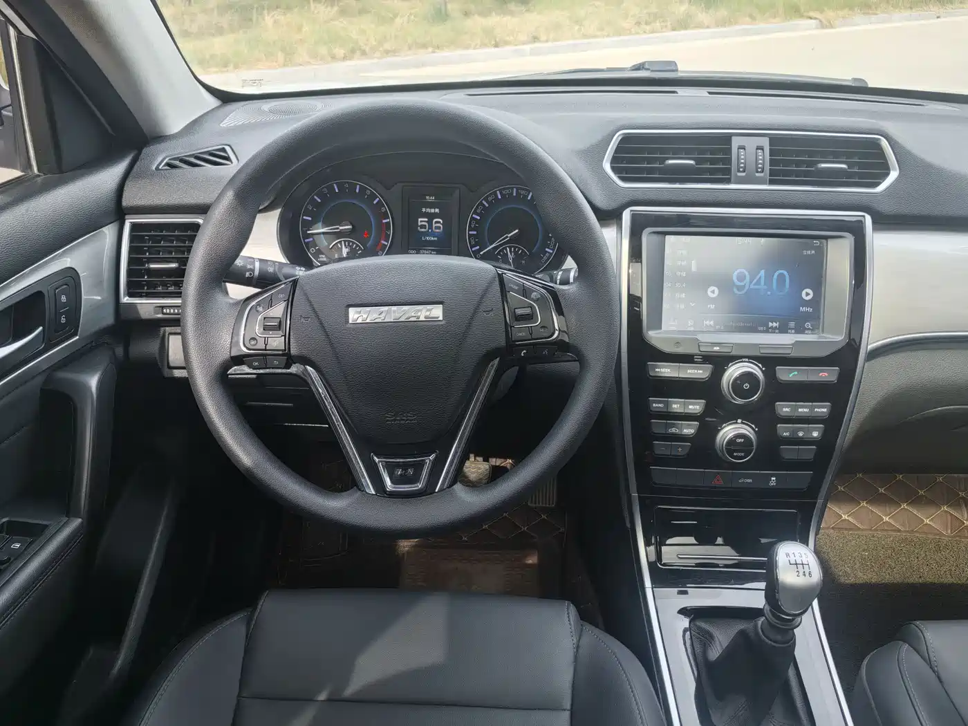 Haval H2 2018 Creation Edition Red Label 1.5T Manual 2WD Style фото 6