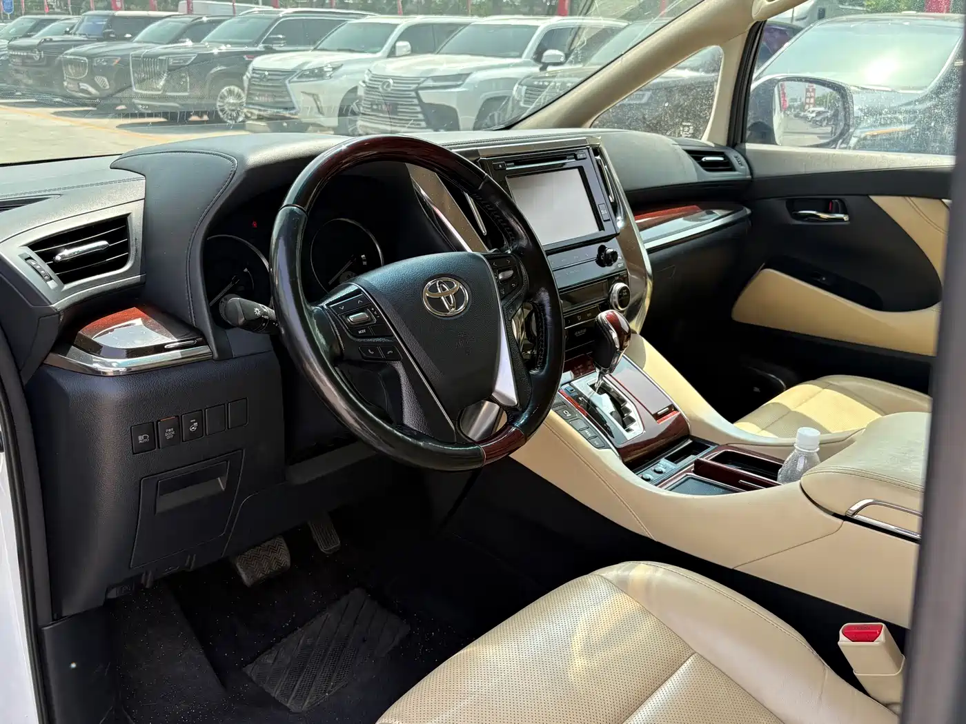 Toyota Alphard 2015 3.5L Luxury Edition фото 8