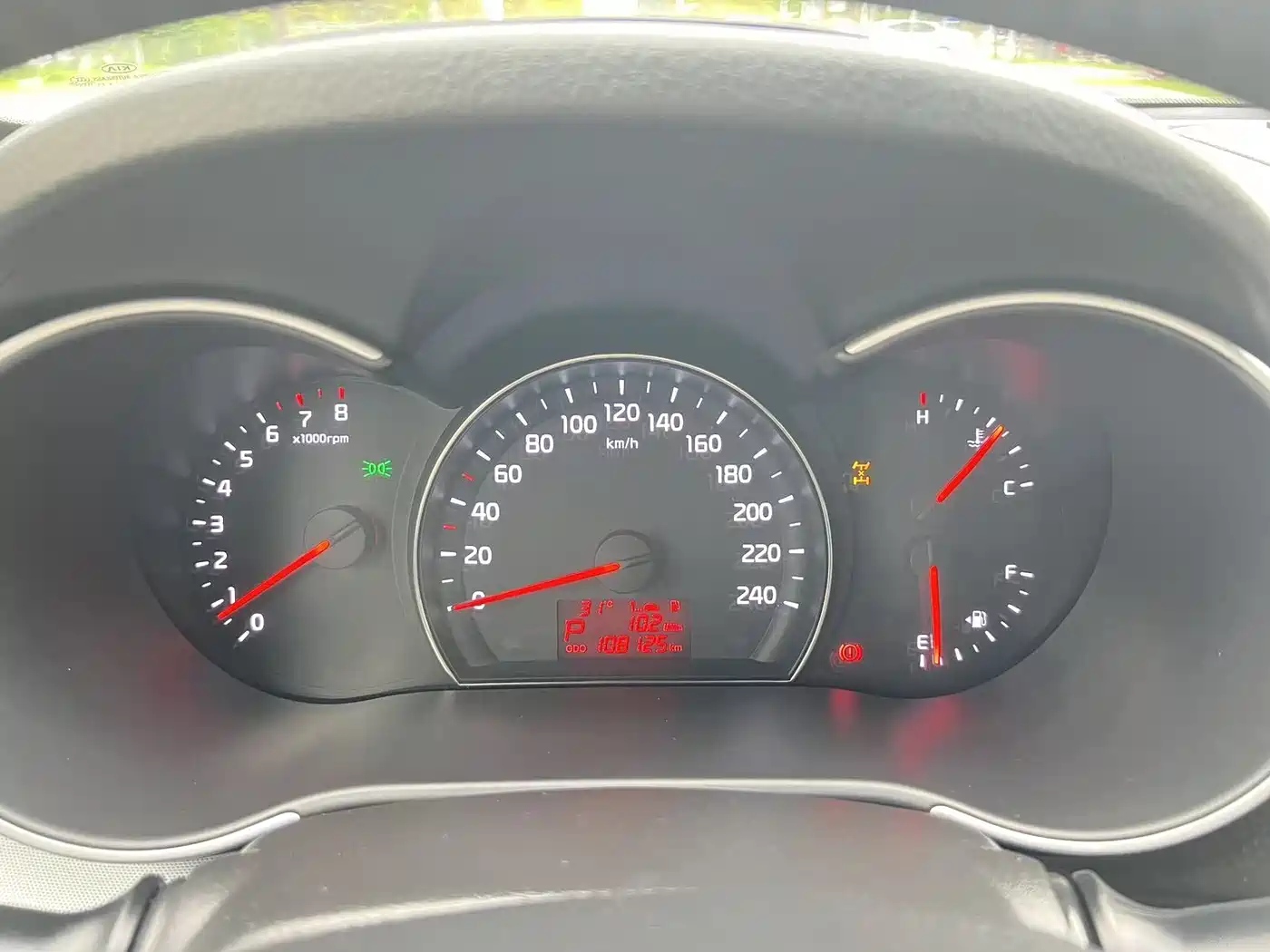 Kia Sorento 2012 2.4L Gasoline Luxury Edition фото 31