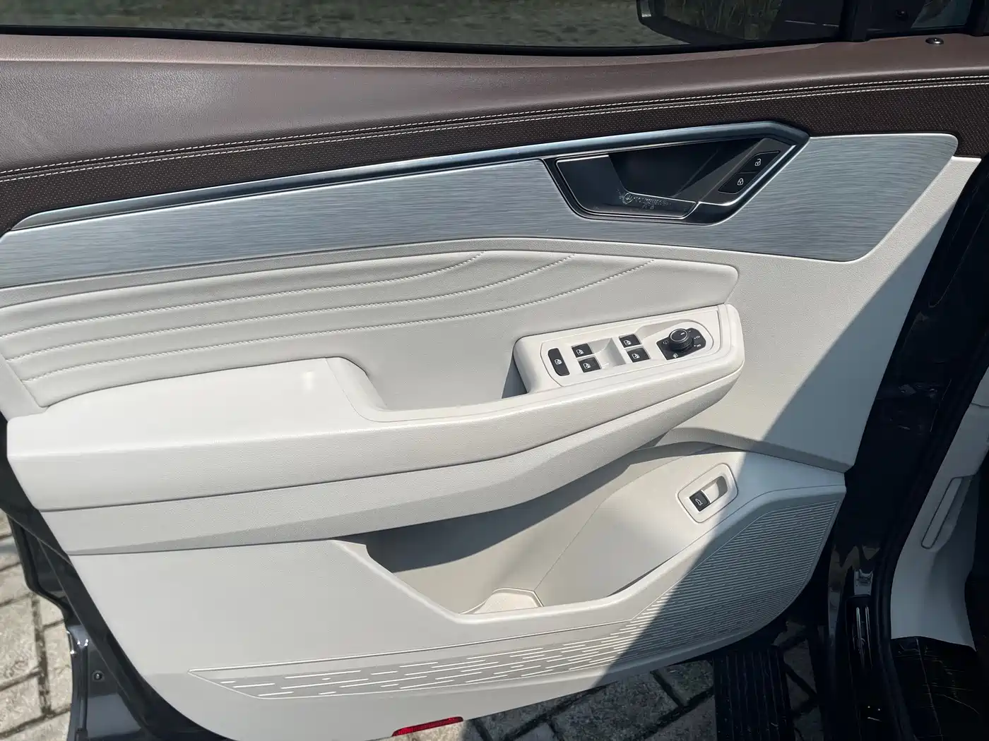 Volkswagen Talagon 2023 Facelift 530TSI 4WD Flagship Victory Pro Edition 6-Seater фото 11