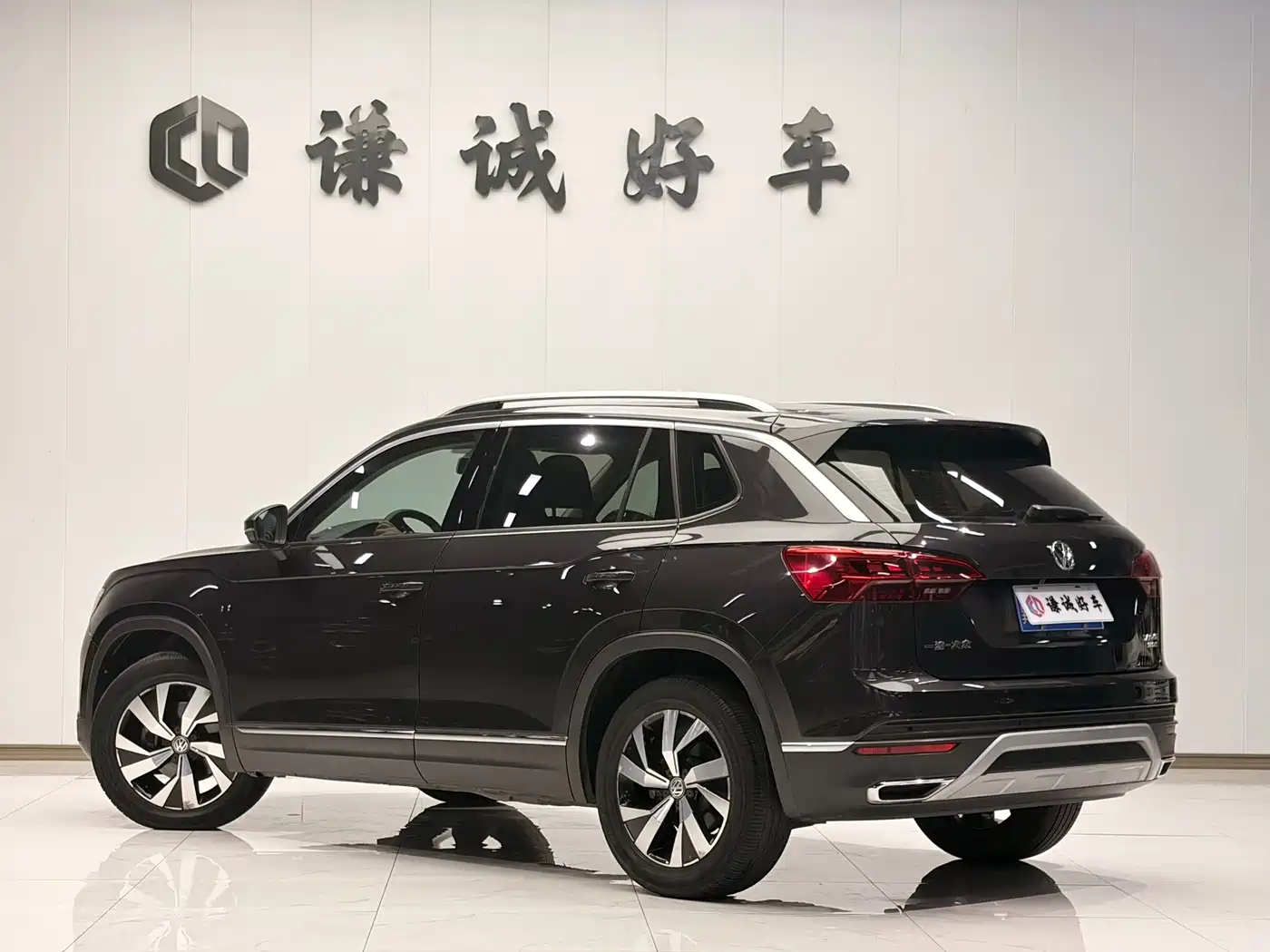 Volkswagen Tayron 2019 2019 Expedition 280TSI 2WD Luxury (China VI)
