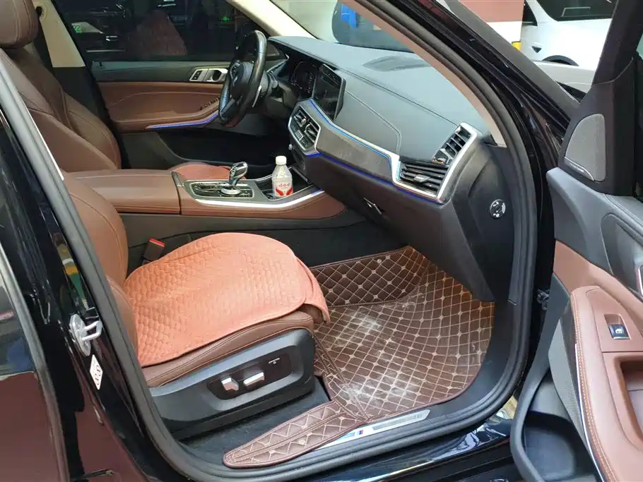 BMW X5 (Import) 2021 xDrive40i M Sport Package фото 8