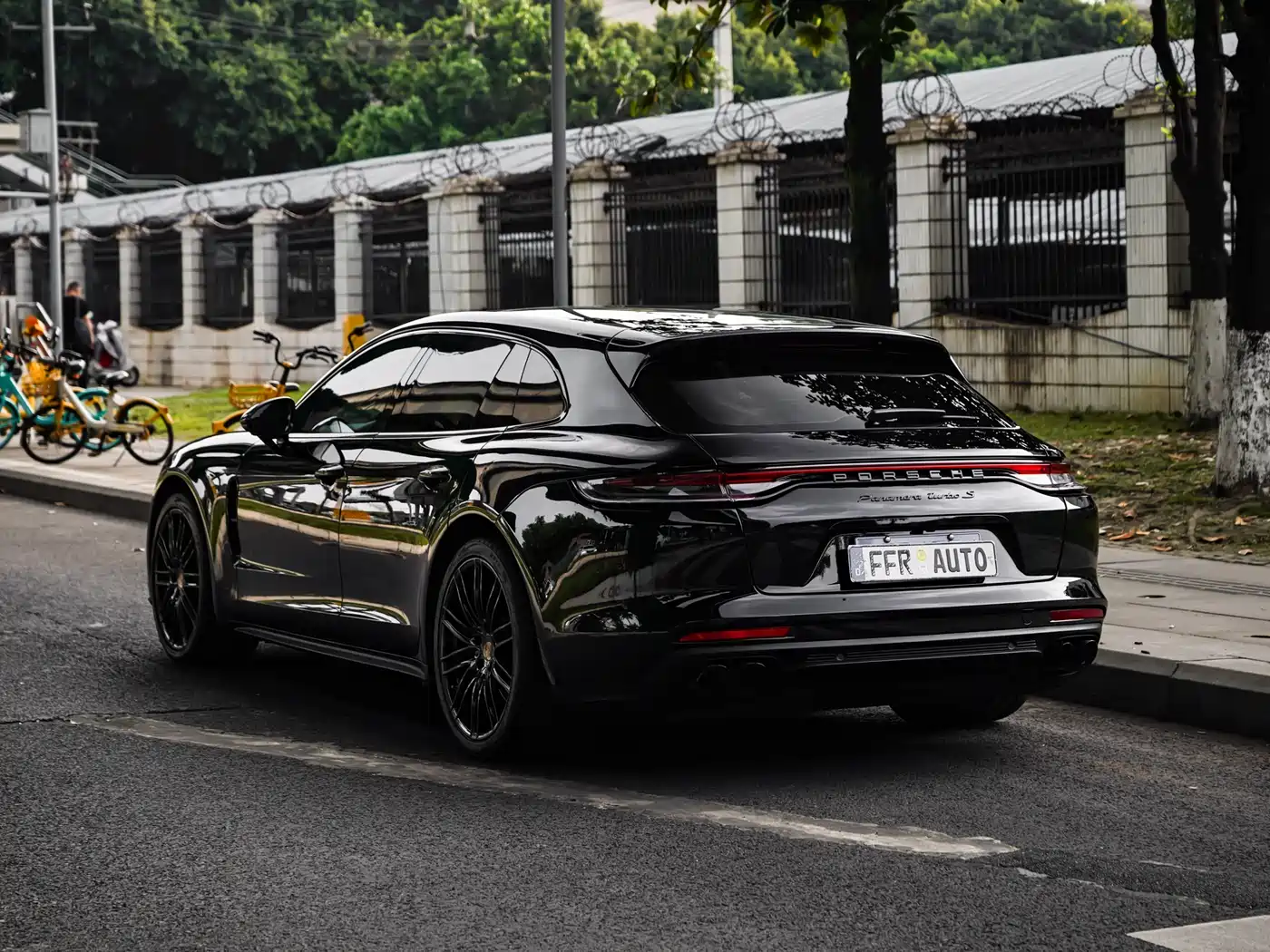 Porsche Panamera 2019 Panamera 4 Sport Turismo 2.9T фото 27
