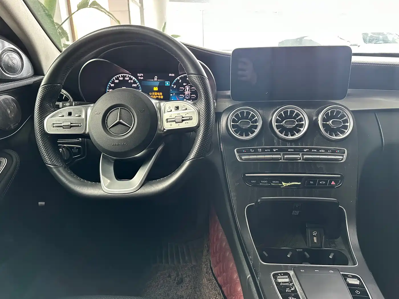 MERCEDES-BENZ C CLASS