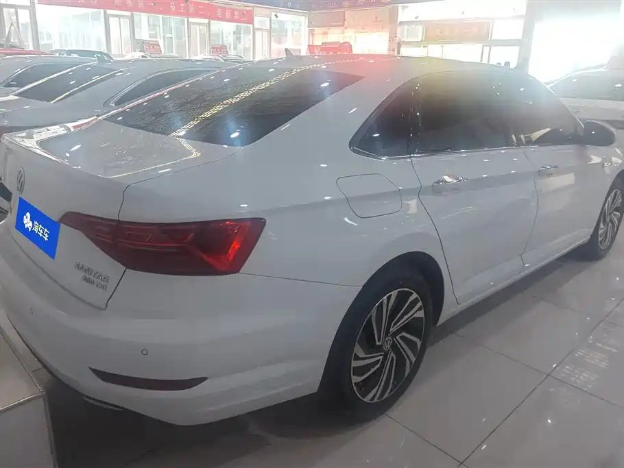 Volkswagen Sagitar 2022 280TSI DSG Surpassing Edition фото 3