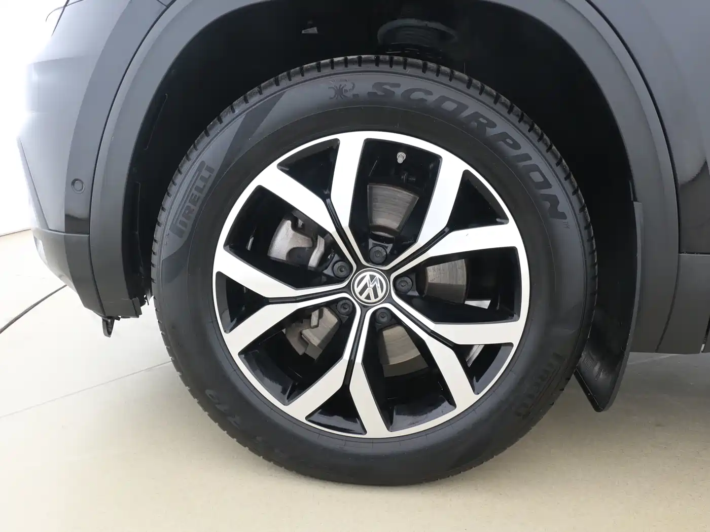 Volkswagen Teramont 2020 380TSI 4WD Luxury China V фото 16