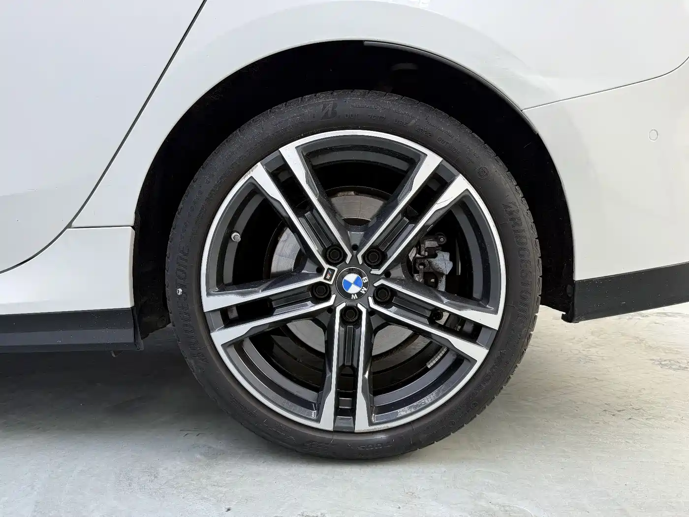 BMW 2 Series (Import) 2023 225i 4-Door Coupe M Sport Package фото 19