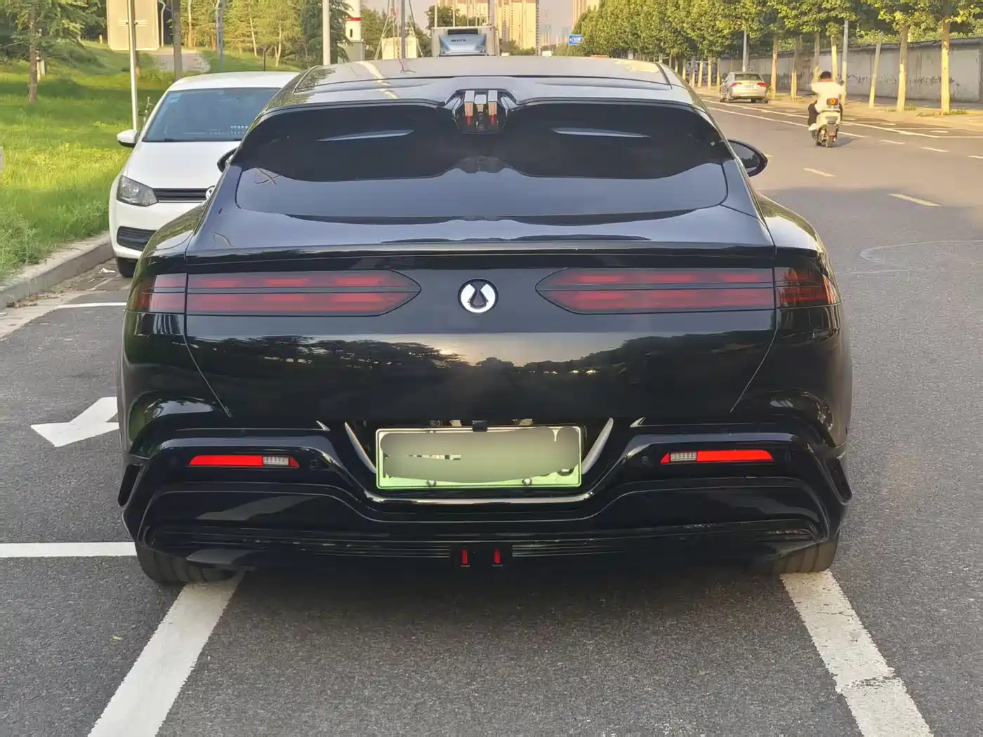 Denza Z9GT 2024 Model 1100 AWD Max Edition фото 6