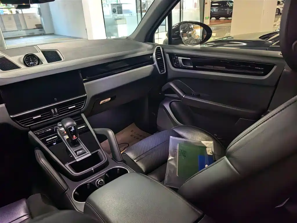 Porsche Cayenne 2019 Cayenne 3.0T фото 10