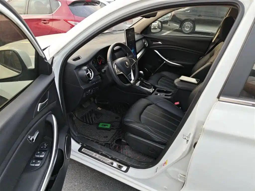 BYD Song 2019 1.5TI Auto Smart Connection Dynamic Type фото 16