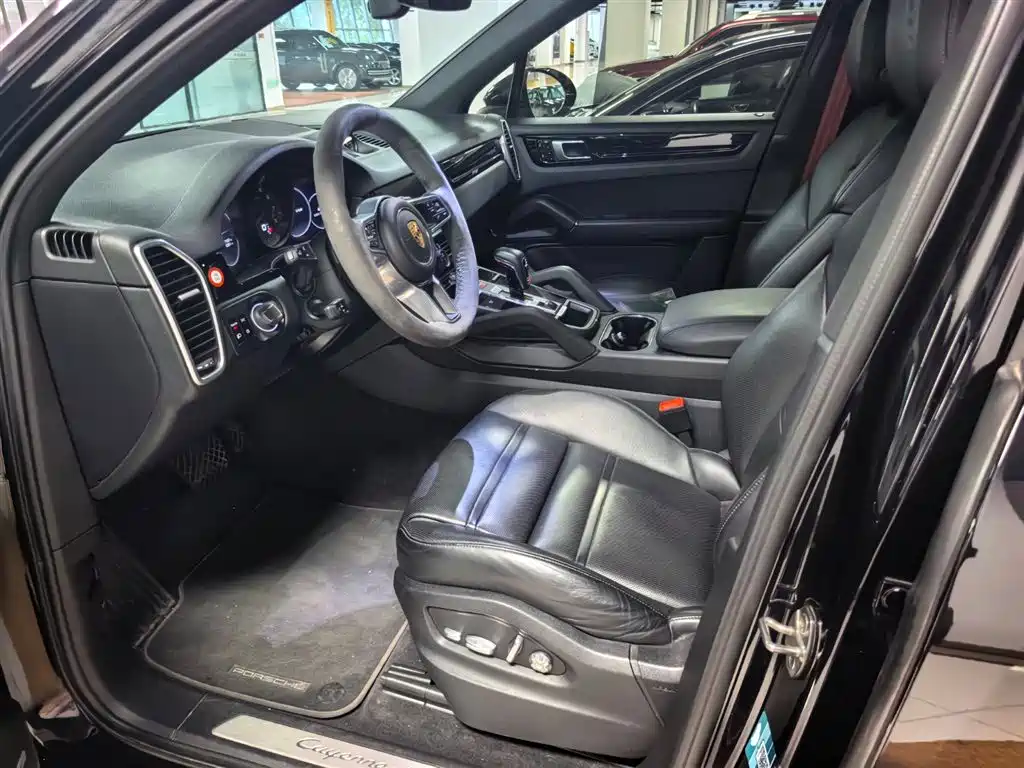 Porsche Cayenne 2019 Cayenne 3.0T фото 12