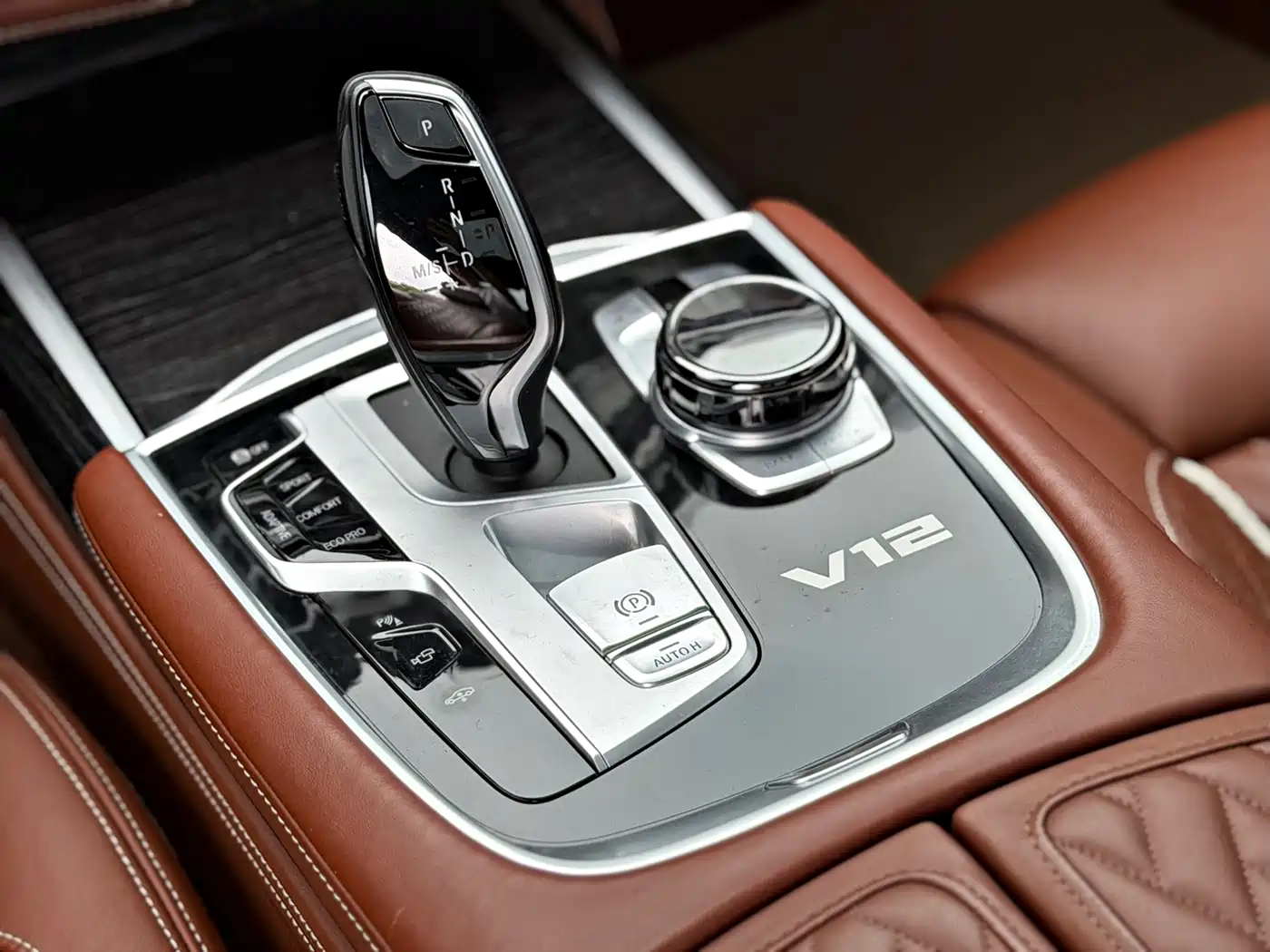 Photo 11 - BMW 7 Series