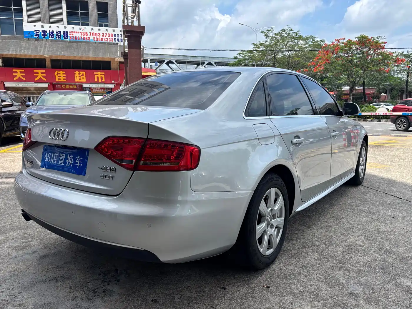 Audi A4L 2013 35 TFSI Automatic Comfort фото 6