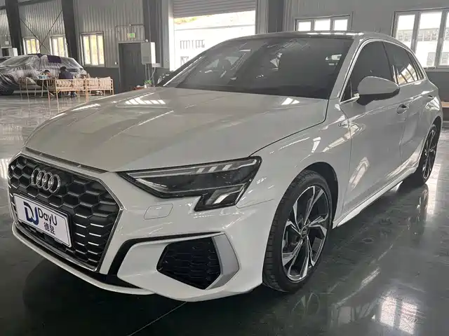 Audi A3 2023 Facelift Sportback 35 TFSI Progressive Sport