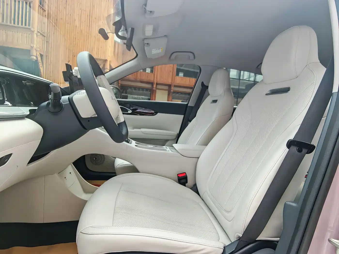 Geely Galaxy Starry Wish 2025 310km Dream Edition фото 21