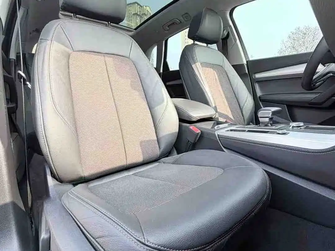 Audi Q5L 2020 40 TFSI Prestige Progressive фото 6