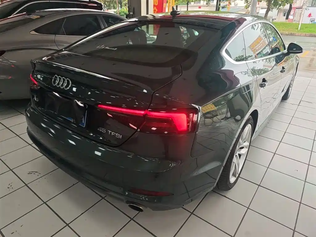 Audi A5 (Import) 2017 Sportback 45 TFSI Fashion фото 7