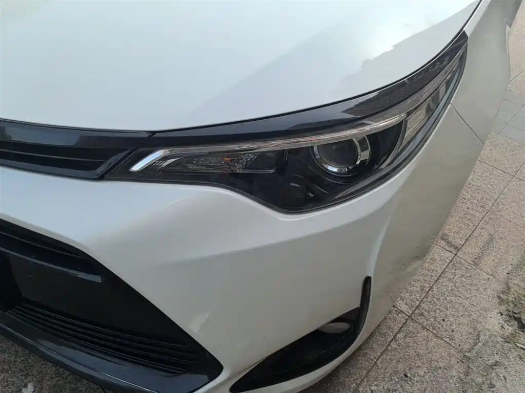 Toyota Levin 2017 Facelift 185T CVT Elite (China V) фото 24