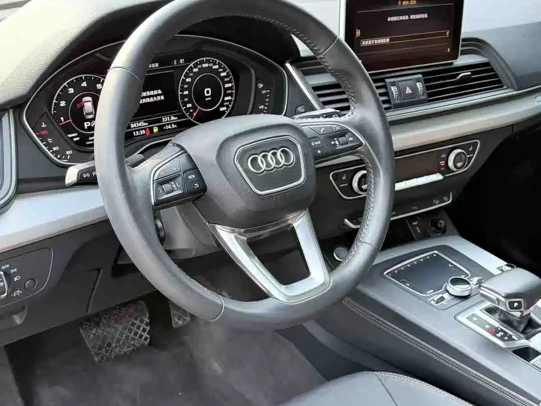 Audi Q5L 2020 40 TFSI Prestige Progressive фото 2