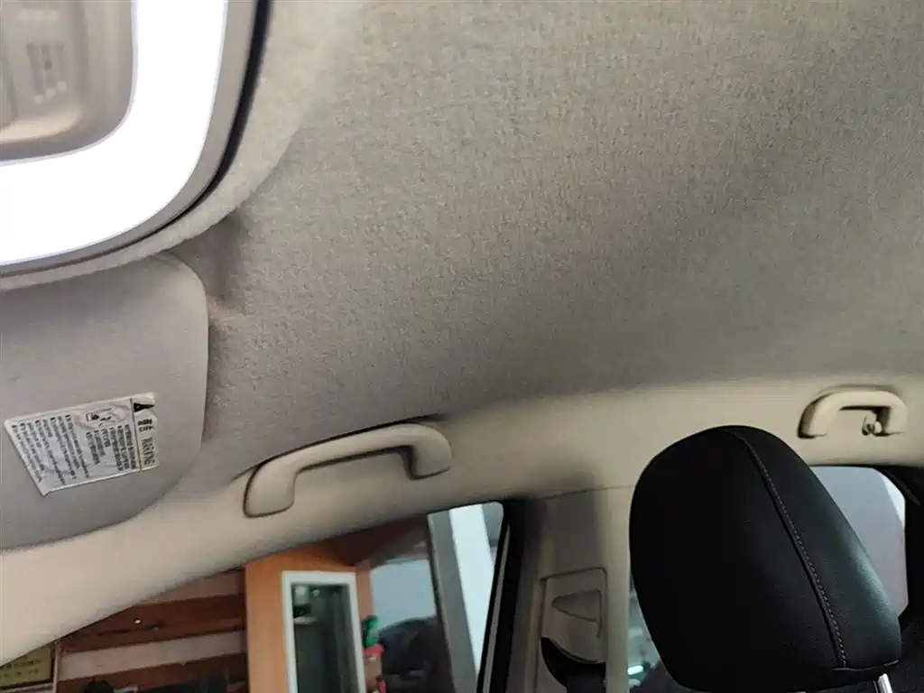 BYD Yuan 2016 1.5L Automatic Luxury фото 18