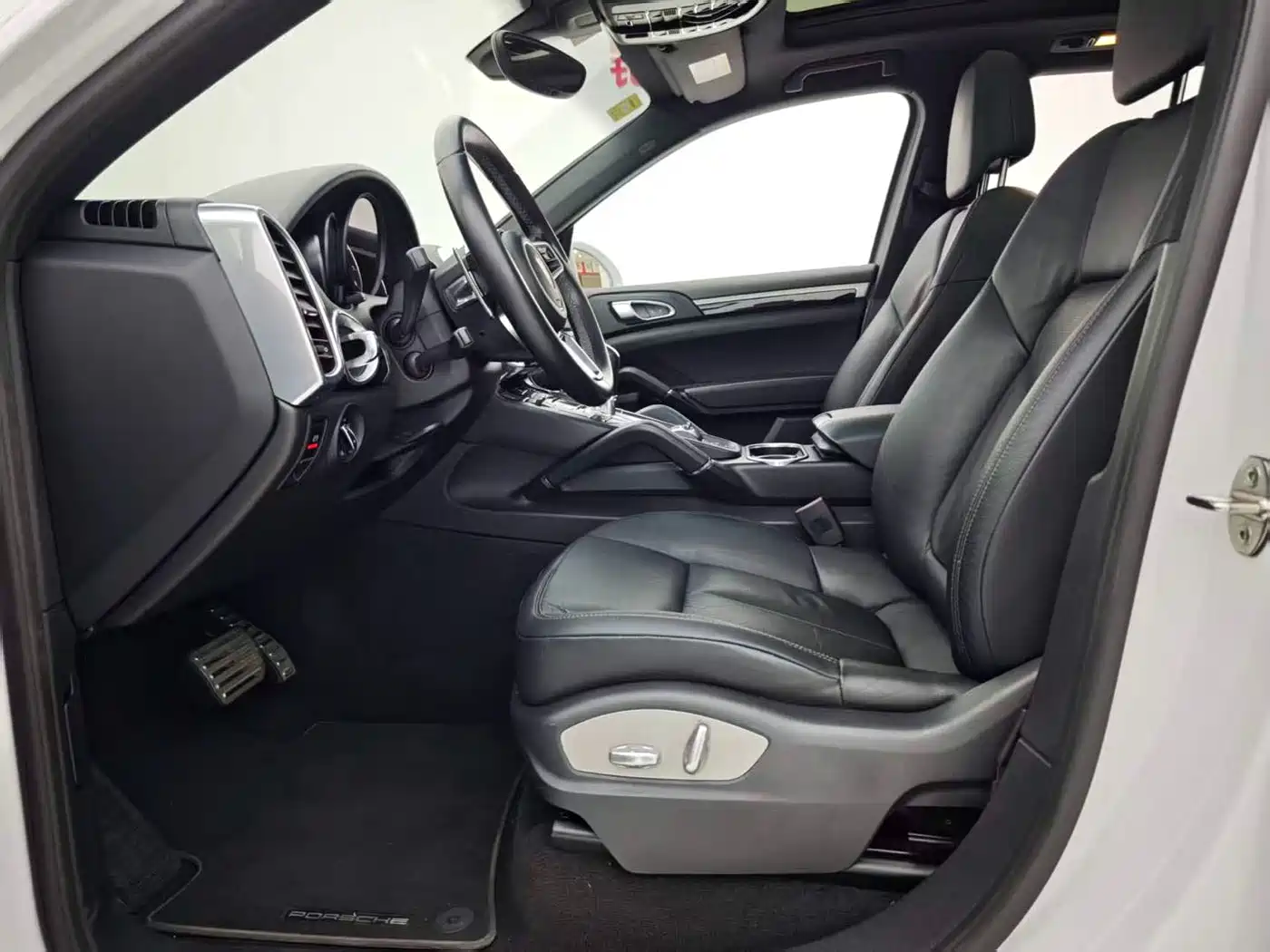 Porsche Cayenne 2015 Cayenne 3.0T фото 5
