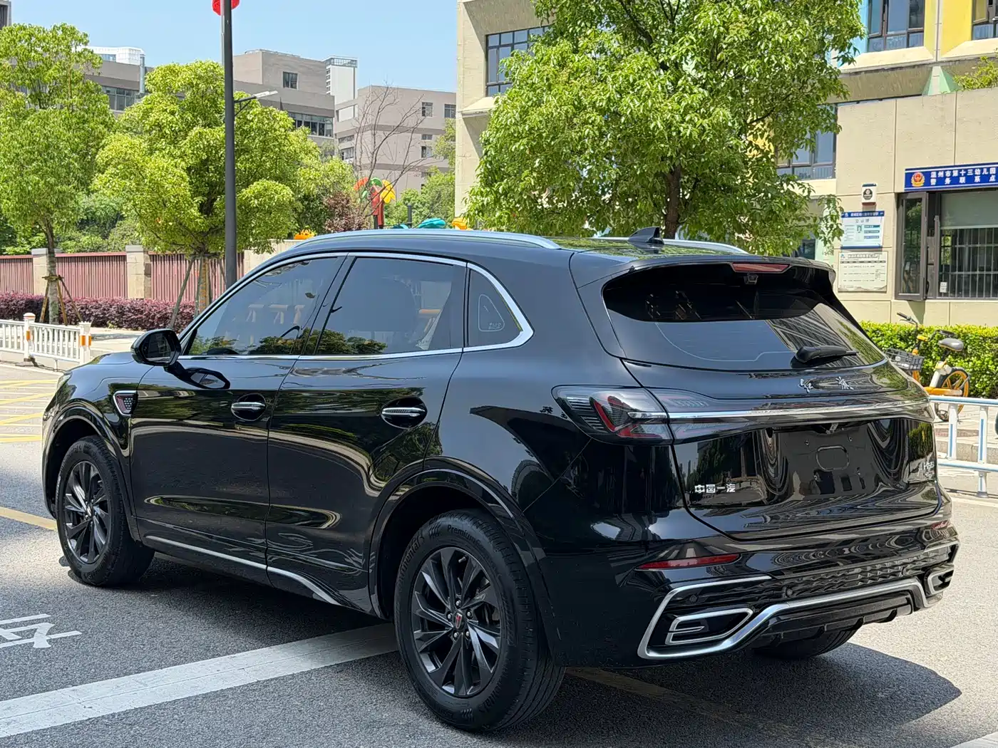 Hongqi HS5 2023 2.0T Flag Enjoy Pro Edition фото 10