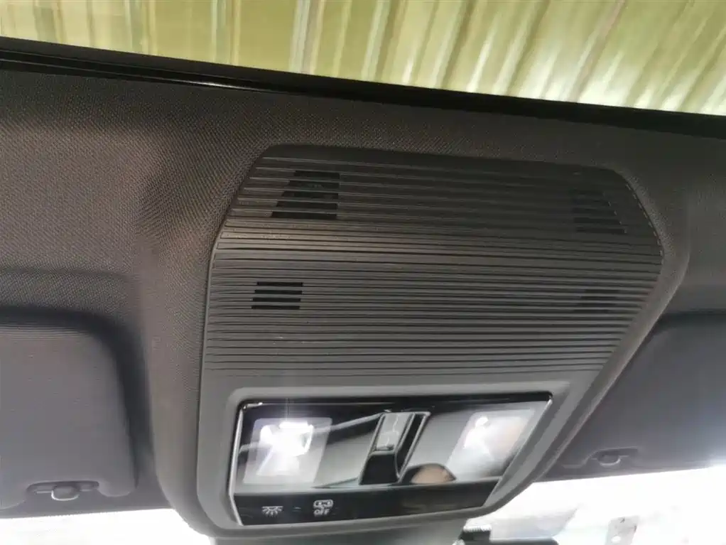 Volkswagen Golf 2021 280TSI DSG R-Line фото 18