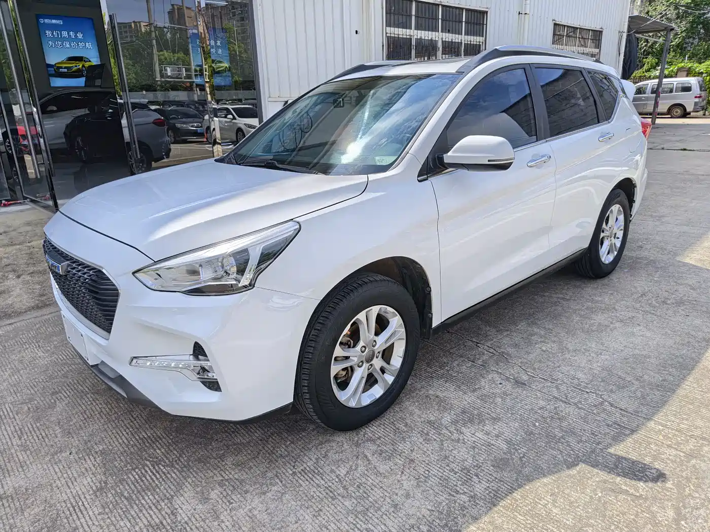 Haval M6 2018 2018 1.5T DCT 2WD Elite