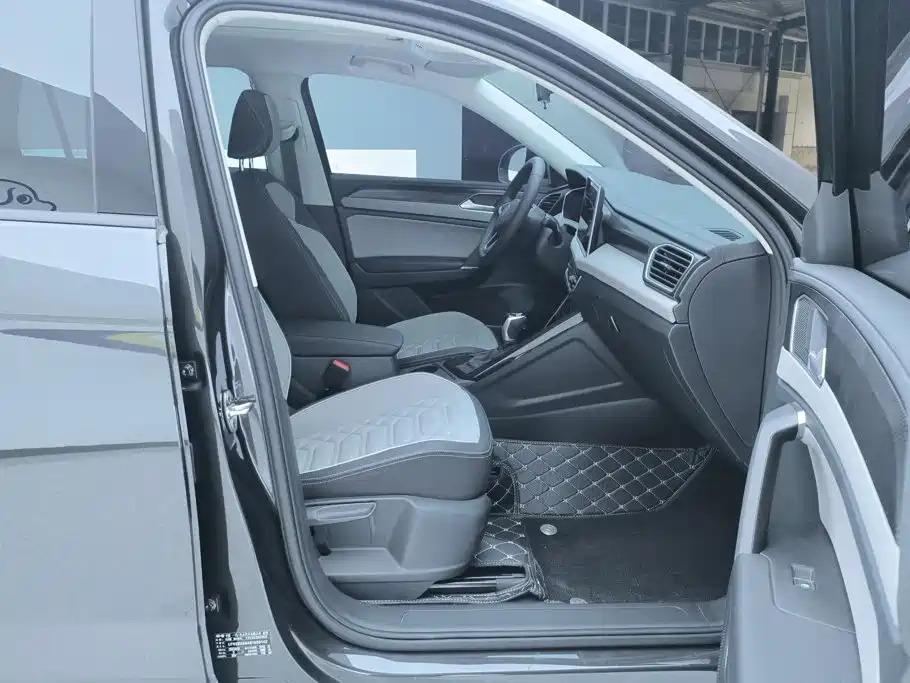 Volkswagen Tayron 2025 2025 Shared Joy 300TSI