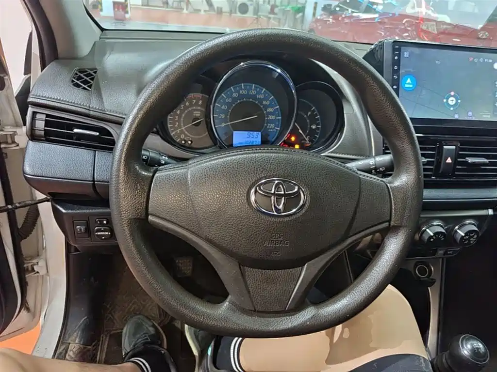Toyota YARiS L Zhi Xuan 2014 1.3E Manual Charming Edition фото 11