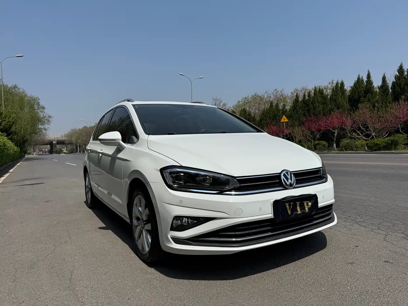 Volkswagen Golf Sportsvan 2019 280TSI Auto Watchman China VI фото 3