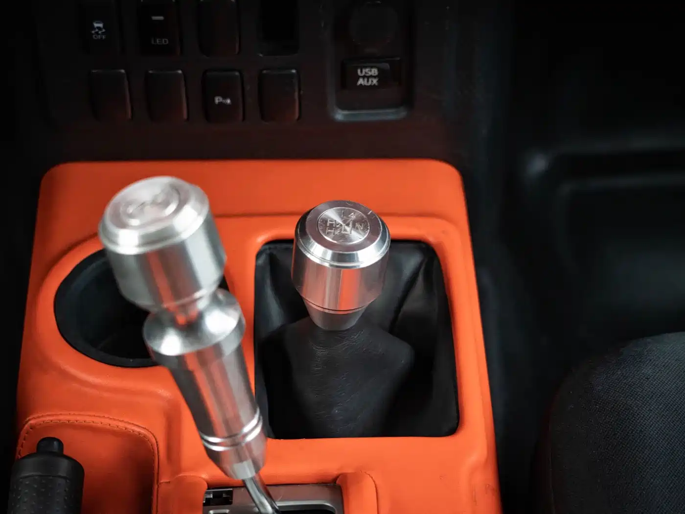 Toyota FJ Cruiser 2013 4.0L фото 11